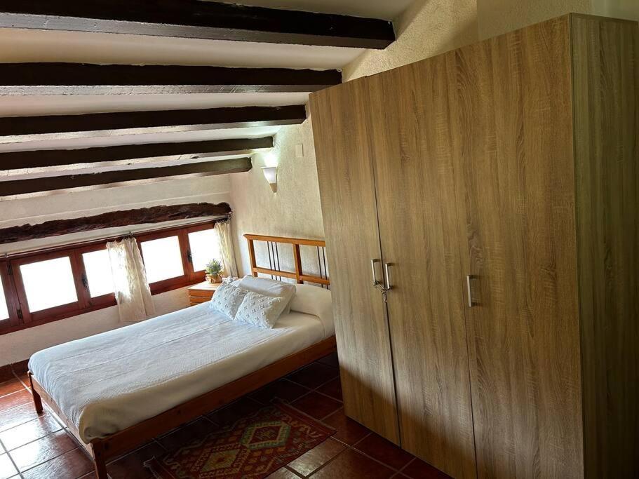 Holiday home Rural Stone House With Wood Fireplace