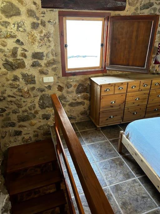 Holiday home Rural Stone House With Wood Fireplace *